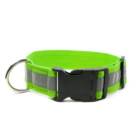 Mystique® Fényvisszaverő nyakörv click csattal 40mm neonzöld 50-60cm Mystique® Fényvisszaverő nyakörv click csattal 40mm neonzöld 50-60cm